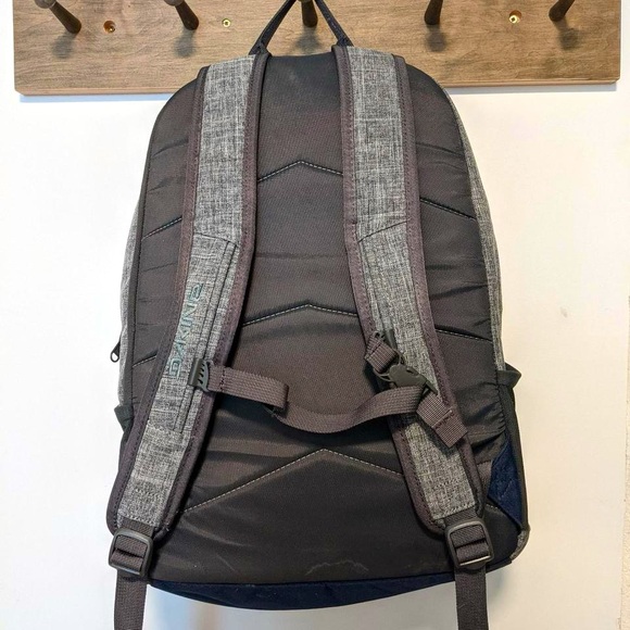 Dakine Backpack 26L - Picture 4 of 4